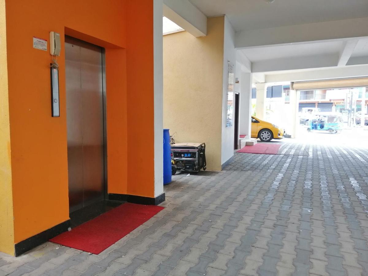Reliance Hotel Boralesgamuwa Εξωτερικό φωτογραφία