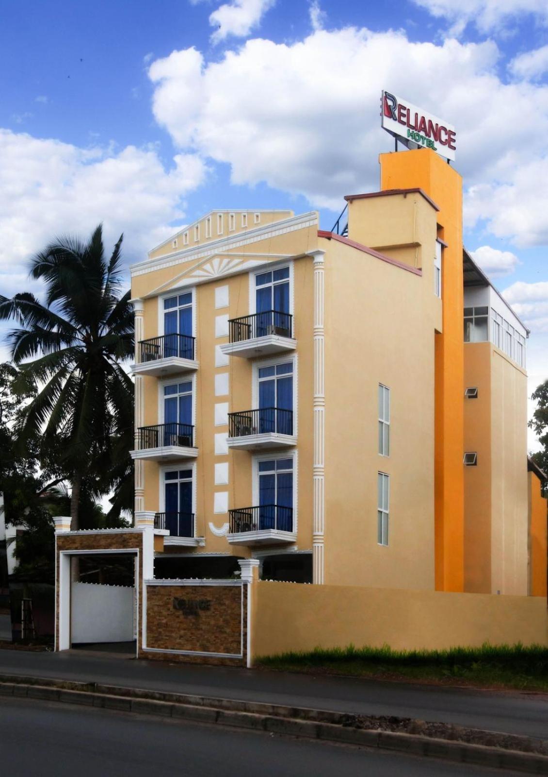 Reliance Hotel Boralesgamuwa Εξωτερικό φωτογραφία